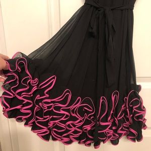 Black and hot pink dress Yoana Baraschi